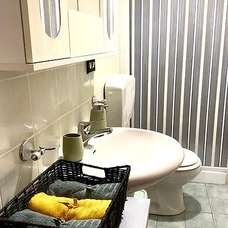 Perni Apartment